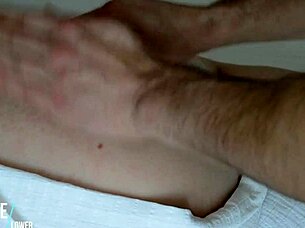 vacuum massage on european babe's big ass 😏