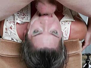 Sloppiest Facefuck For Unsuspecting Housewife