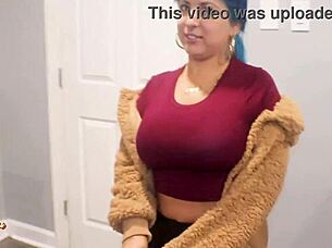 invited my doordash guy in for a big tip and he gave me more than food