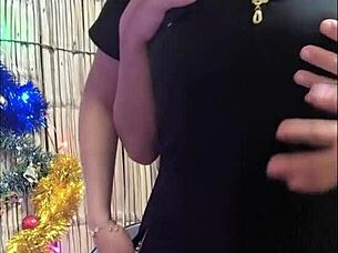 Beautiful Indian Brunette Gets Fucked Standing Up on Christmas!