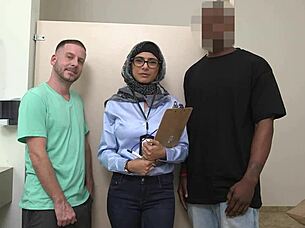 Mia Khalifa's Hilarious Handjob Mishaps and Outtakes with Tony Rubino Behind the Scenes