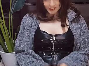 【個撮】猫耳の可愛い男の娘がひたすらチンチンをしこしこしてるだけの動画