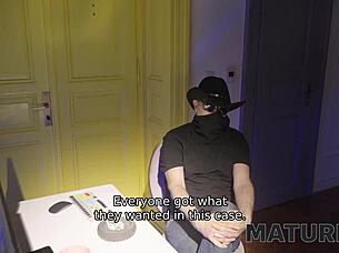 caught her being kinky in the hotel