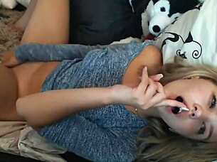 gorgeous blonde camgirl masturbating on webcam