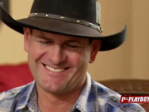 Joe and Kristen, ready for pool foreplay?