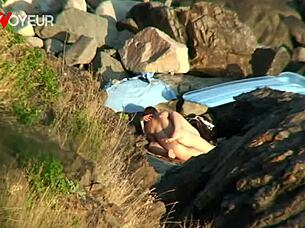 Beach Voyeur Quick Fuck