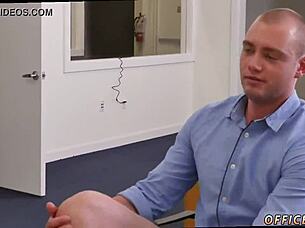 i'm emo boy sexin free gay pantsless friday