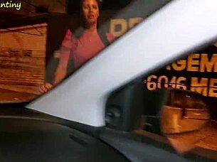 I offered a ride to the hot girl walking alone on the street and she fucked me out of gratitude