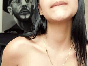 questa ragazza di 18 anni adora scopare con me