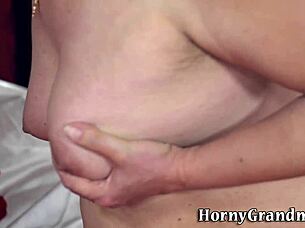 Hey, wanna see this mature blonde get her pussy eaten before a messy facial?