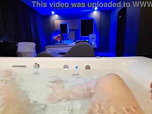 Chubby Motel Maid Trades Blowjob For 20 Bucks In Jacuzzi