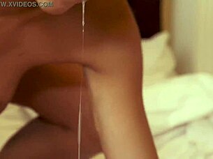 veronica leal passionately licks an oily pussy, feeling intense pleasure with her tongue