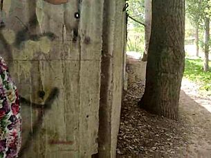 Beauty Gives Public Blowjob in Dress!