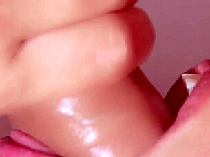 A story of desire and intimate fulfillment unfolds