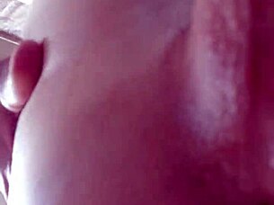 dotado metendo gostoso no cuzinho do amigo?