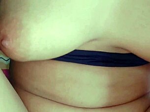 Desi Girl Sucks Cock In Hotel Orgy.