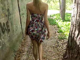 Beauty Gives Public Blowjob in Dress!