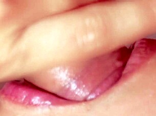 A story of desire and intimate fulfillment unfolds