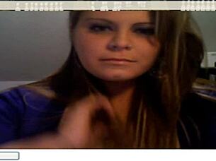 Detailed bbw webcam girl engages in amateur sex on videomobile