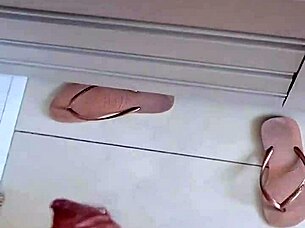 this alternative girl deepthroats big tits 😍