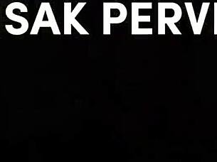 latino with huge cock, want to watch me masturbate to gay porn?