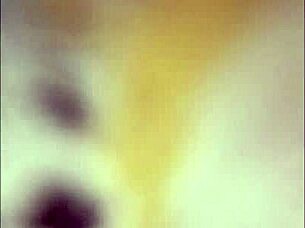 el tio hace de las suyas cuando estoy sola en la casa con blowjob cercano