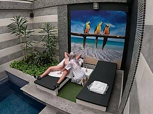 Room service girl arrives