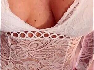 PARTICIPANTS FLASH AND TAKE SNAPS DURING CHALLENGE