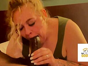 Step sister tries deepthroat challenge