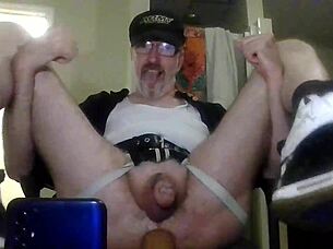 Thomas Odea is a popular gay pornstar with big cocks.