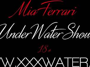 Enjoy lina mercury and mia ferrari swim naked