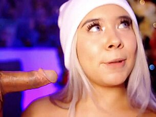 valentina's big ass bounces while she sucks cock deep?