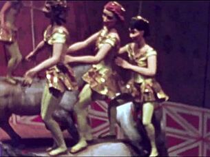 Watch this vintage erotic animation unfold