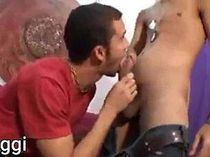 Metendo Sem Capa No Gostoso!