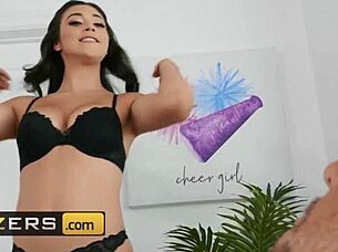 brooklyn gray in teens like it big with keiran lee, roleplaying as biggest fan on brazzers