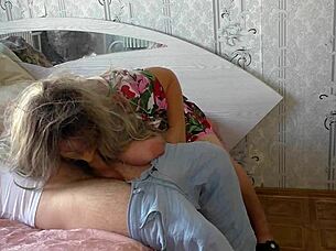 Big Stepmom Gives Blowjob Before Anal in Homemade Video