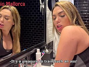 Lucky Gym Trainer Fucks Mimi Boliviana Hard in Shower?