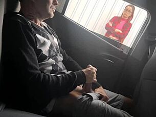 Risky street masturbation for the student who liked my dick.