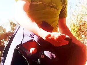 Chico Se Masturba In This Gay Scene