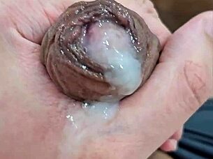 Novinho Masturbates And Cums Alone