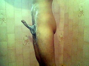 Gay solo handjob leads to nice cumshot erection.