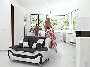 Busty blonde gabbie carter pussy pounded until tits covered in jizz!