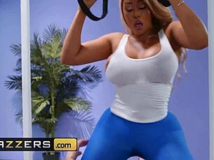 Moriah Mills and Markus Dupree's Gym Cross-Training with Cock