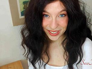 Sales woman sells tantaly sex doll