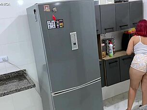 She pretends to be an employee with huge ass for voyeur fetish program