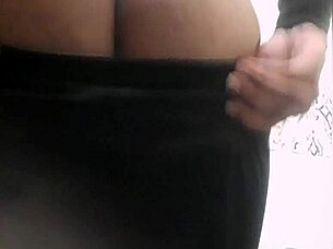 Check out this hard booty shaking in the bathroom!