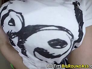 Big Ass and Tits Shaking in High Definition Handjob Scene