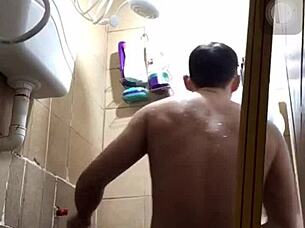 Gay guy enjoying big cocks.