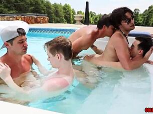 Five Gays Get Wet and Wild -Bareback-