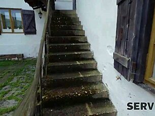 Serve4k Getting Head in Guest House